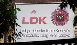 LDK: Kryesia me unanimitet mbështeti nominimin e Bekim Sejdiut, Grupi Parlamentar ta votojë LDK: Kryesia me unanimitet mbështeti nominimin e Bekim Sejdiut, Grupi Parlamentar ta votojë