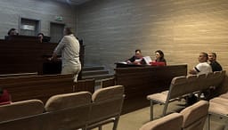 Dëgjohen dëshmitarët në gjykimin për fajde, thonë se i dëmtuari ishte në gjendje të rëndë emocionale Dëgjohen dëshmitarët në gjykimin për fajde, thonë se i dëmtuari ishte në gjendje të rëndë emocionale