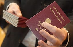 Dhëniet e shtetësisë austriake u rritën me 17% në gjysmën e parë të vitit 2026 Dhëniet e shtetësisë austriake u rritën me 17% në gjysmën e parë të vitit 2026