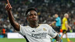 Gjiganti anglez monitoron situatën e Vinicius, synon ta transferojë falas Gjiganti anglez monitoron situatën e Vinicius, synon ta transferojë falas