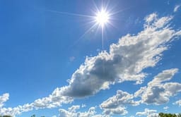 Më në fund largohet i nxehti i madh, gjatë javës së ardhshme temperaturat bien nën 30 gradë Më në fund largohet i nxehti i madh, gjatë javës së ardhshme temperaturat bien nën 30 gradë