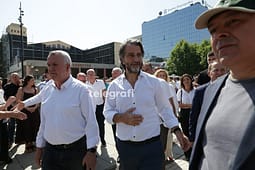 Rama në protestën e komunave: Tendencë puro autokratike e diktatoriale e LVV-së, nuk do ta lejojmë këtë Rama në protestën e komunave: Tendencë puro autokratike e diktatoriale e LVV-së, nuk do ta lejojmë këtë