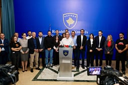 PDK reagon ndaj kronikës së RTK-së: Raportim i pavërtetë se kemi kërkuar uljen e dënimeve në Hagë PDK reagon ndaj kronikës së RTK-së: Raportim i pavërtetë se kemi kërkuar uljen e dënimeve në Hagë