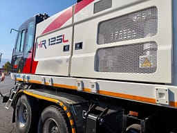 Dogana zbulon 37,800 euro shmangie, makineritë e vitit 2026 u deklaruan si të përdorura Dogana zbulon 37,800 euro shmangie, makineritë e vitit 2026 u deklaruan si të përdorura