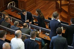 PDK bojkoton seancën e sotme, do ti drejtohet Kushtetueses PDK bojkoton seancën e sotme, do ti drejtohet Kushtetueses