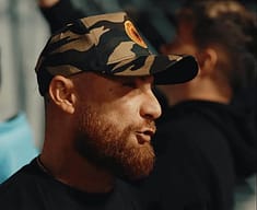 Lyrical Son sonte mysafir në natën e nëntë të protestës “Jo në emrin tim” Lyrical Son sonte mysafir në natën e nëntë të protestës “Jo në emrin tim”