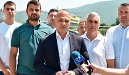Filipçe: Autoritetet duhet të përgjigjen se çfarë është ky ujë teknik dhe nga e marrin atë restorantet në Gostivar Filipçe: Autoritetet duhet të përgjigjen se çfarë është ky ujë teknik dhe nga e marrin atë restorantet në Gostivar