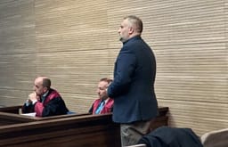 Shpend Ahmeti dënohet me 2 vite burgim dhe 5 mijë euro gjobë Shpend Ahmeti dënohet me 2 vite burgim dhe 5 mijë euro gjobë