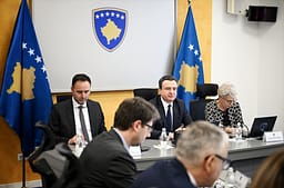 GLPS kërkoi listën e anëtarëve që dhanë dorëheqje, Qeveria s’i përgjigjet: Shkelin detyrimet ligjore dhe parimin e transparencës GLPS kërkoi listën e anëtarëve që dhanë dorëheqje, Qeveria s’i përgjigjet: Shkelin detyrimet ligjore dhe parimin e transparencës
