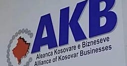 AKB: Mungesa e dialogut politik po e thellon krizën dhe po frenon investimet AKB: Mungesa e dialogut politik po e thellon krizën dhe po frenon investimet
