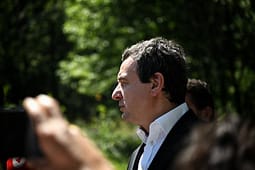 Kurti paralajmëron bisedime e analistët thonë se fati i Abdixhikut është i lidhur me to Kurti paralajmëron bisedime e analistët thonë se fati i Abdixhikut është i lidhur me to
