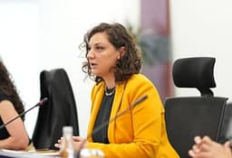 Marrëveshja për shitje të qymyrit në RMV, Rizvanolli: Prodhimi i rrymës në Kosovë s’ndikohet nga kjo kontratë Marrëveshja për shitje të qymyrit në RMV, Rizvanolli: Prodhimi i rrymës në Kosovë s’ndikohet nga kjo kontratë