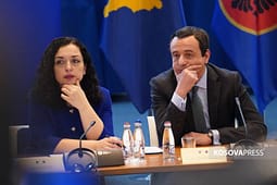 Reflektimet e Osmanit për Kurtin : S’mund të them më se e njoh aq mirë, dikur kam menduar se e njoh Reflektimet e Osmanit për Kurtin : S’mund të them më se e njoh aq mirë, dikur kam menduar se e njoh