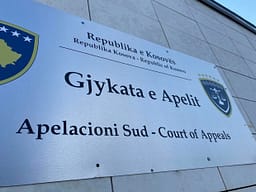 Apeli e kthen në rigjykim lëndën ndaj Idriz Aliajt për tentim vrasjen e bashkëjetueses Apeli e kthen në rigjykim lëndën ndaj Idriz Aliajt për tentim vrasjen e bashkëjetueses