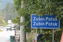 Gjenden armë dhe 372 fishekë në dy shtëpi të pabanuara në Zubin-Potok Gjenden armë dhe 372 fishekë në dy shtëpi të pabanuara në Zubin-Potok