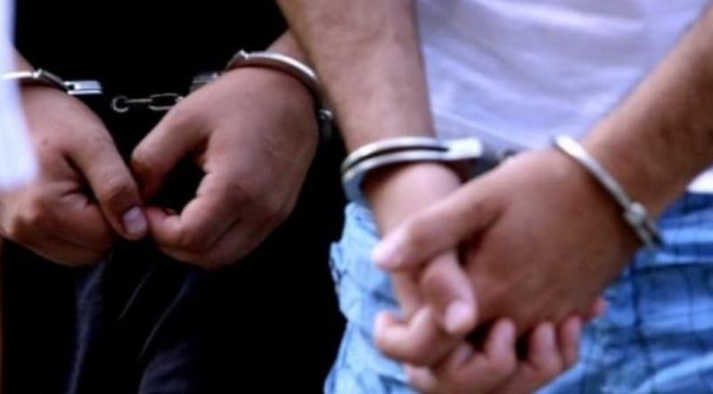 Arrestohen dy vëllezër në Podujevë, e kanosën njëri-tjetrin Arrestohen dy vëllezër në Podujevë, e kanosën njëri-tjetrin