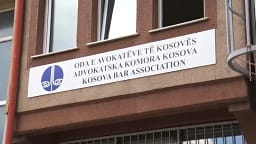 Gjykata Supreme hedh poshtë si të palejueshme padinë e Qeverisë kundër Odës së Avokatëve të Kosovës Gjykata Supreme hedh poshtë si të palejueshme padinë e Qeverisë kundër Odës së Avokatëve të Kosovës