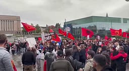 ‘‘UÇK’’, protesta kundër dënimit të ish-krerëve të UÇK’së edhe në Gjermani e Finlandë, LKE ndan pamjet: Jo në emrin tim ‘‘UÇK’’, protesta kundër dënimit të ish-krerëve të UÇK’së edhe në Gjermani e Finlandë, LKE ndan pamjet: Jo në emrin tim