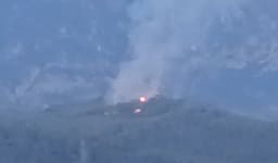 Kruja nuk gjen qetësi nga flakët, riaktivizohet një tjetër vatër zjarri Kruja nuk gjen qetësi nga flakët, riaktivizohet një tjetër vatër zjarri