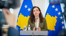 Raportohet se është arrestuar një person që kërcënoi ish-presidenten Vjosa Osmani me “vdekje” e “plumb” Raportohet se është arrestuar një person që kërcënoi ish-presidenten Vjosa Osmani me “vdekje” e “plumb”