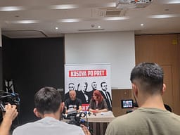 Më 12 shtator marsh për ish-krerët e UÇK’së – nga nesër në të gjitha komunat numërohen ditët deri në verdiktin e Hagës Më 12 shtator marsh për ish-krerët e UÇK’së – nga nesër në të gjitha komunat numërohen ditët deri në verdiktin e Hagës