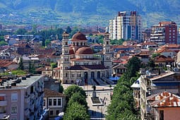Qytetet më të “shkreta” të Shqipërisë: Korça ka mbi 80% të territorit pa banorë, Durrësi vetëm 20,6% Qytetet më të “shkreta” të Shqipërisë: Korça ka mbi 80% të territorit pa banorë, Durrësi vetëm 20,6%