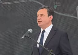 Kurti me lëvdata për projektin e autostradës Shkup – Bllacë në anën maqedone: 5 tunele, 8 ura, 4 galeri… Kurti me lëvdata për projektin e autostradës Shkup – Bllacë në anën maqedone: 5 tunele, 8 ura, 4 galeri…