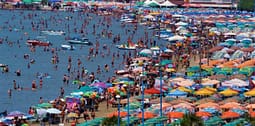 Kosova me më së shumti turistë në Shqipëri, përbën 15% të vizitorëve të huaj Kosova me më së shumti turistë në Shqipëri, përbën 15% të vizitorëve të huaj