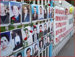 Dita Ndërkombëtare e Personave të Zhdukur, mbi 1 mijë persona ende të pagjetur në Kosovë Dita Ndërkombëtare e Personave të Zhdukur, mbi 1 mijë persona ende të pagjetur në Kosovë