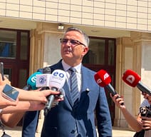 Tahiri: Kushtetuta dhe Rregullorja e Kuvendit janë shkelur Tahiri: Kushtetuta dhe Rregullorja e Kuvendit janë shkelur