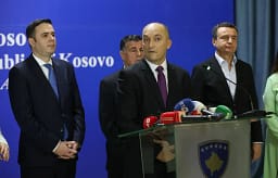 Marrëveshja VV-LDK për Sejdiun s’e garanton zgjedhjen e presidentit Marrëveshja VV-LDK për Sejdiun s’e garanton zgjedhjen e presidentit