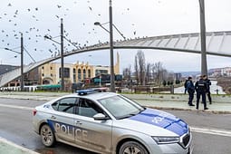 Përgjigja nga Brukseli për Express/ BE konfirmon se janë përmbushur kushtet për hapjen e Urës së Ibrit Përgjigja nga Brukseli për Express/ BE konfirmon se janë përmbushur kushtet për hapjen e Urës së Ibrit