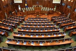 Konstituimi i Kuvendit, Kryeziu: Tash e tutje çdo veprim jokushtetues, Baraliu: Ndërpriteni këtë lojë politike! Konstituimi i Kuvendit, Kryeziu: Tash e tutje çdo veprim jokushtetues, Baraliu: Ndërpriteni këtë lojë politike!