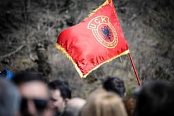 OVL-UÇK paralajmëron protesta pas shtyrjes së vendimit për ish-krerët e UÇK-së OVL-UÇK paralajmëron protesta pas shtyrjes së vendimit për ish-krerët e UÇK-së