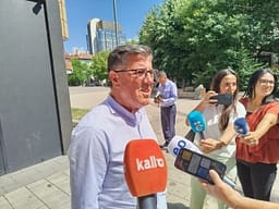 Haziri: LDK-ja ka vendosur parimisht të jetë pjesë aktive e ndërtimit të institucioneve Haziri: LDK-ja ka vendosur parimisht të jetë pjesë aktive e ndërtimit të institucioneve