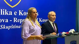 E gjuajti Kurtin me vezë, Kadrijaj: Ishte aksion spontan dhe simbolik, e bëra që ky njeri ta respektojë Kushtetutën E gjuajti Kurtin me vezë, Kadrijaj: Ishte aksion spontan dhe simbolik, e bëra që ky njeri ta respektojë Kushtetutën