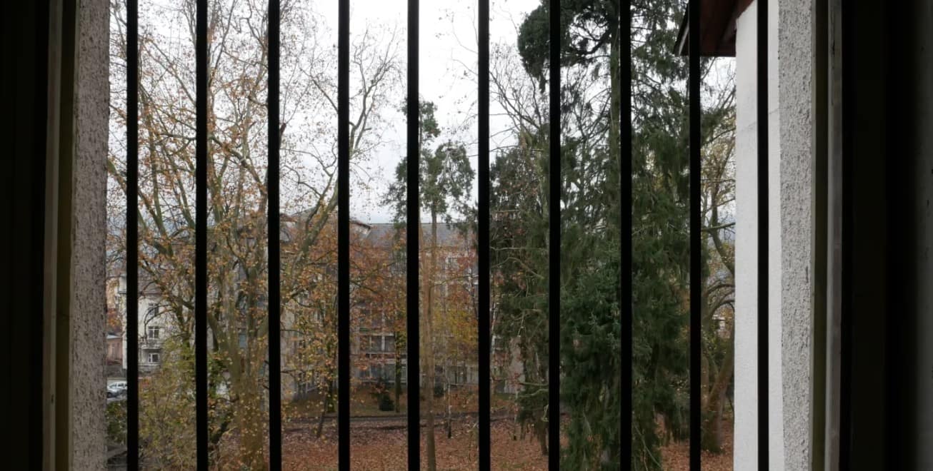 Uri, abuzime: Detaje të reja për tmerret në jetimoret e Rumanisë në epokën komuniste Uri, abuzime: Detaje të reja për tmerret në jetimoret e Rumanisë në epokën komuniste