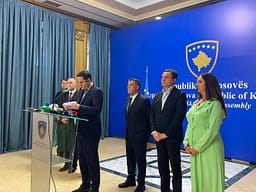 Kurti e Abdixhiku bashkë ne konferencë për media për Presidentin: Jemi dakorduar për emrin e Bekim Sejdiut Kurti e Abdixhiku bashkë ne konferencë për media për Presidentin: Jemi dakorduar për emrin e Bekim Sejdiut