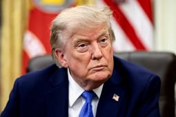 Trump thotë se SHBA-ja po i zhvillon “pa bujë” negociatat me Iranin. Çfarë do të thotë kjo? Trump thotë se SHBA-ja po i zhvillon “pa bujë” negociatat me Iranin. Çfarë do të thotë kjo?