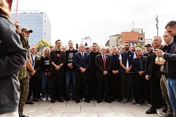 “Marshi për Liri” bashkoi shqiptarët në Prishtinë – reagime nga Kosova, rajoni e bota “Marshi për Liri” bashkoi shqiptarët në Prishtinë – reagime nga Kosova, rajoni e bota