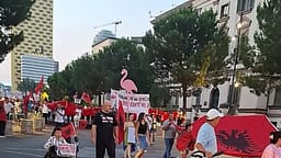 Dita e 77-të: Nuk ndalet protesta në Tiranë Dita e 77-të: Nuk ndalet protesta në Tiranë