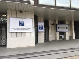 Avokati i Popullit: Kriteret e qeverisë për pagën e 13-të cenojnë barazinë dhe pritshmërinë legjitime Avokati i Popullit: Kriteret e qeverisë për pagën e 13-të cenojnë barazinë dhe pritshmërinë legjitime