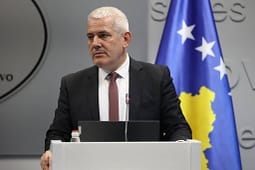 Sveçla: Varri tjetër masiv u gjet në fshatin Jabukë të Zubin Potokut: Serbia nuk ka ndryshuar asgjë Sveçla: Varri tjetër masiv u gjet në fshatin Jabukë të Zubin Potokut: Serbia nuk ka ndryshuar asgjë