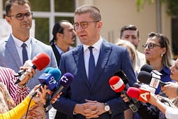 Mickoski: “Spiunët e ndyrë” përhapën dyshime rreth aferës së spiunazhit, Abazi po krijon panik Mickoski: “Spiunët e ndyrë” përhapën dyshime rreth aferës së spiunazhit, Abazi po krijon panik