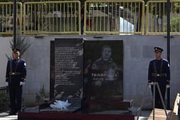 19 vjet nga vrasja e Triumf Rizës, zbulohet lapidari përkujtimor në “Dardani” 19 vjet nga vrasja e Triumf Rizës, zbulohet lapidari përkujtimor në “Dardani”
