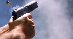 Publikoi video duke shtënë me armë, arrestohet i dyshuari në Prishtinë Publikoi video duke shtënë me armë, arrestohet i dyshuari në Prishtinë