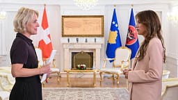 Haxhiu pranon letrat kredenciale të Ambasadores së re të Zvicrës në Kosovë Haxhiu pranon letrat kredenciale të Ambasadores së re të Zvicrës në Kosovë
