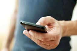 Kërcënohet përmes një mesazhi në telefon një grua në veri të Mitrovicës, rasti po hetohet Kërcënohet përmes një mesazhi në telefon një grua në veri të Mitrovicës, rasti po hetohet