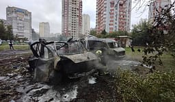 Rusia kryen sulme ndaj Ukrainës, teksa rriten shqetësimet në Perëndim për “sulme hibride” Rusia kryen sulme ndaj Ukrainës, teksa rriten shqetësimet në Perëndim për “sulme hibride”