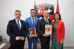 Kongresistët amerikanë në Preshevë, Shaip Kamberi ngre alarmin për diskriminimin e shqiptarëve Kongresistët amerikanë në Preshevë, Shaip Kamberi ngre alarmin për diskriminimin e shqiptarëve